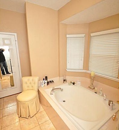 5th image of 3800 Lake Arrowhead Dr