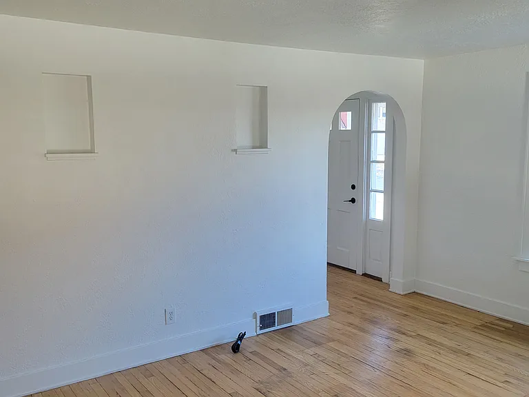 2261 Ridge Rd — Photo 21