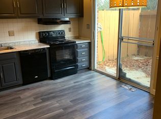 75 Winged Foot Dr, Reading, PA 19607