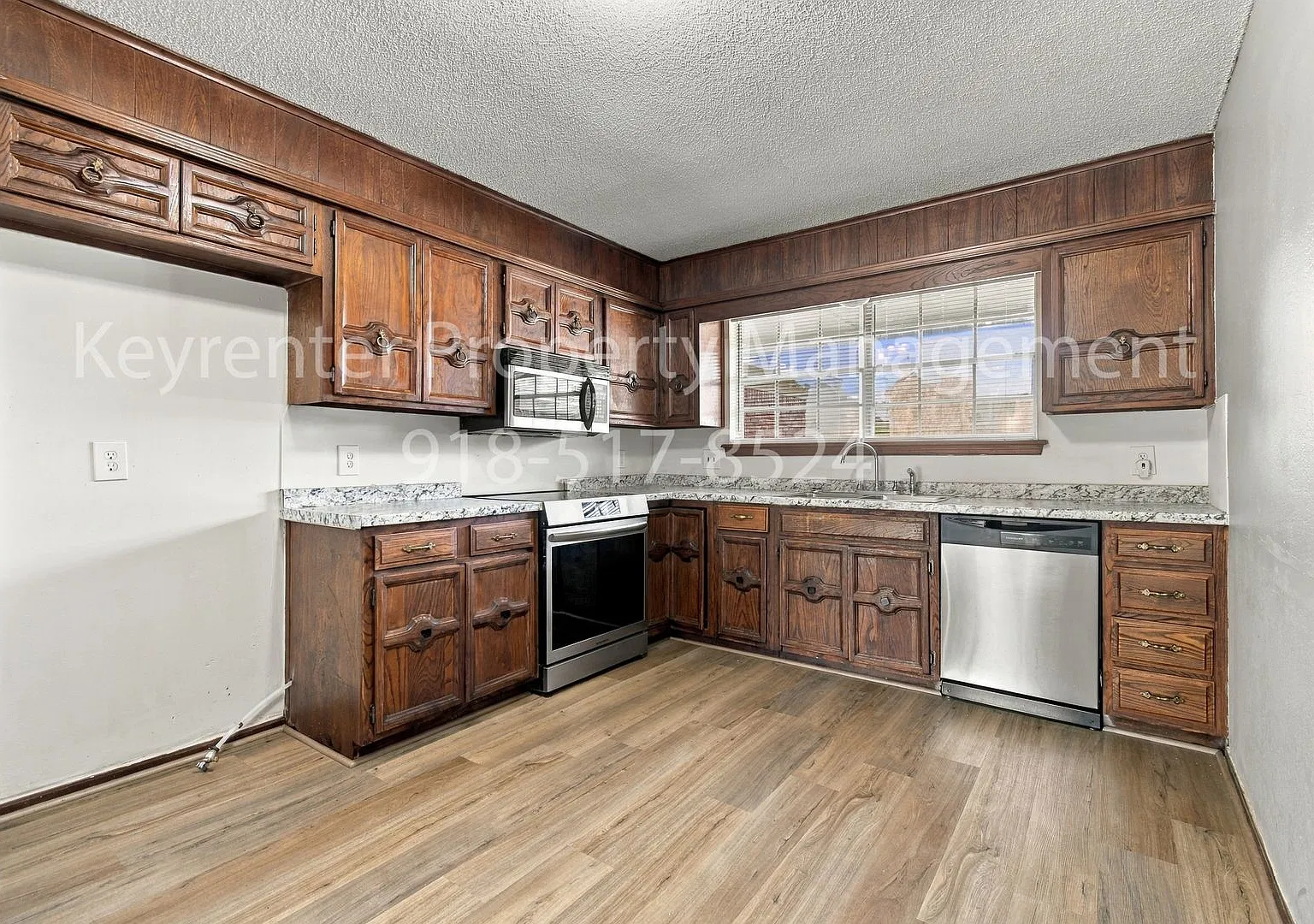 3 Bed | 2 Bath in East Tulsa! — Photo 2