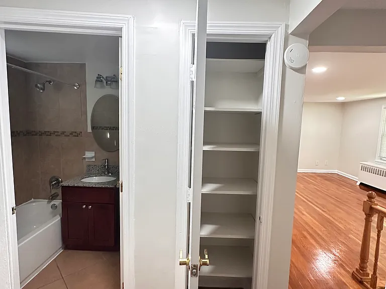 37A Hawthorne Dr #2 — Photo 9