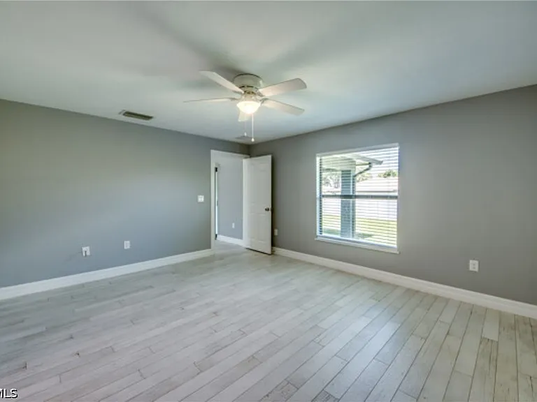 12866 Iona Rd — Photo 12