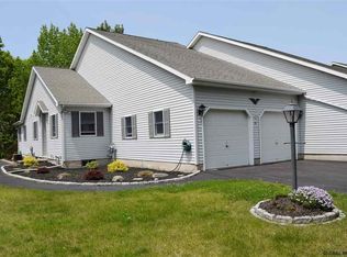 26 Brook St, East Greenbush, NY 12061