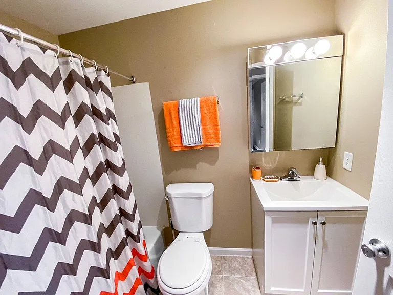 Capitol View Apartments — Photo 35