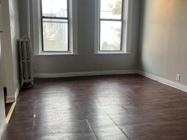 280 Hawthorne Ave APT 6