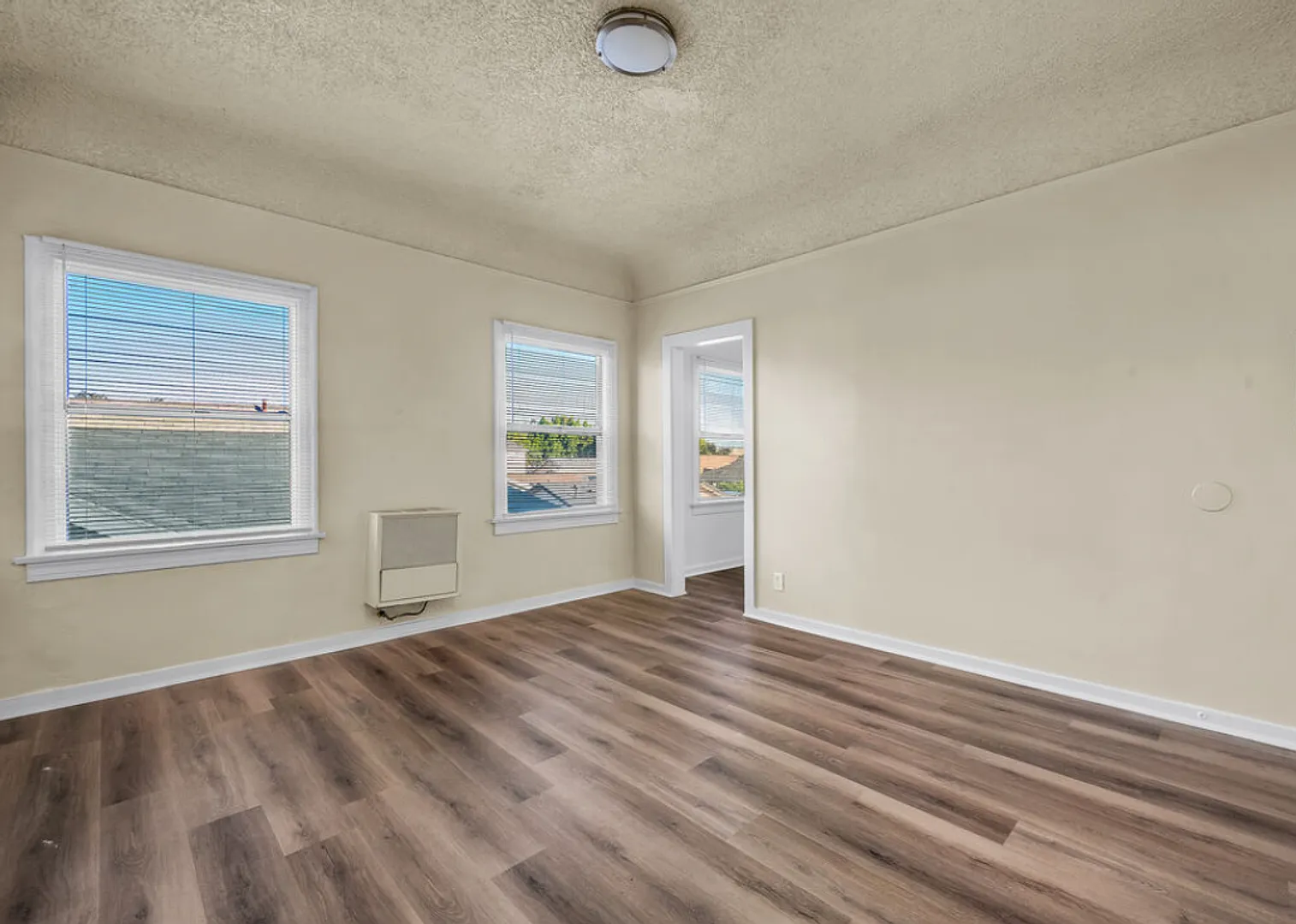 1628 45th Street Apts LLC — Photo 4