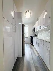 50 Seaman Avenue, #3