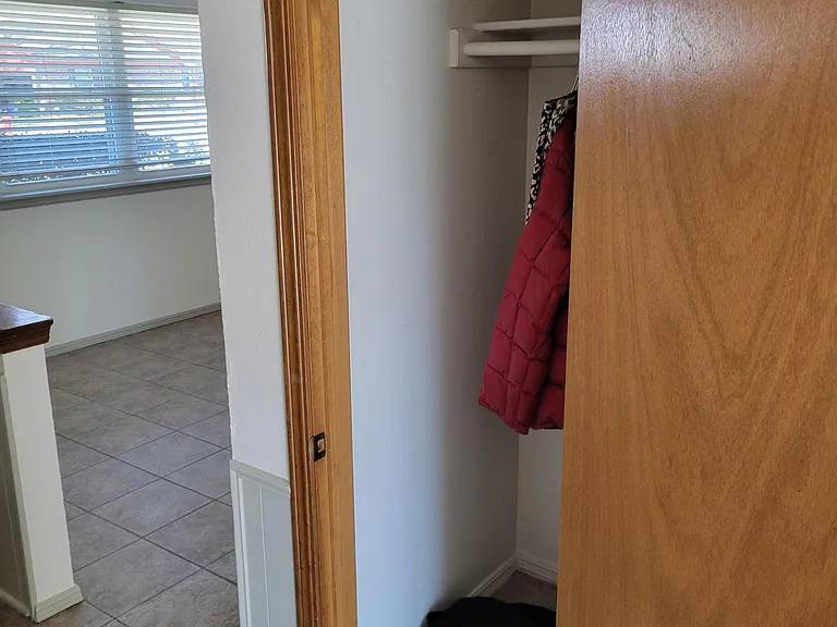 VIEW TO FRONT BONUS ROOM