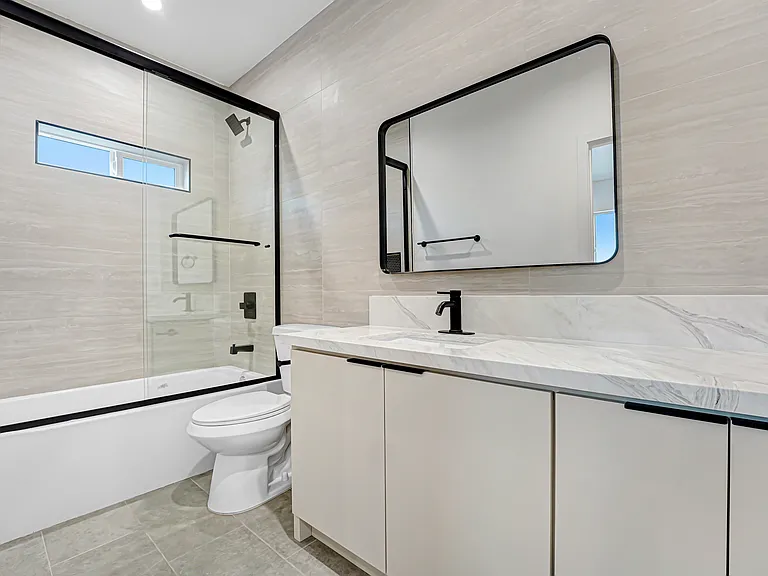 5348 Oakland St — Photo 31