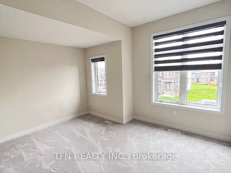 Sundin Dr — Photo 13