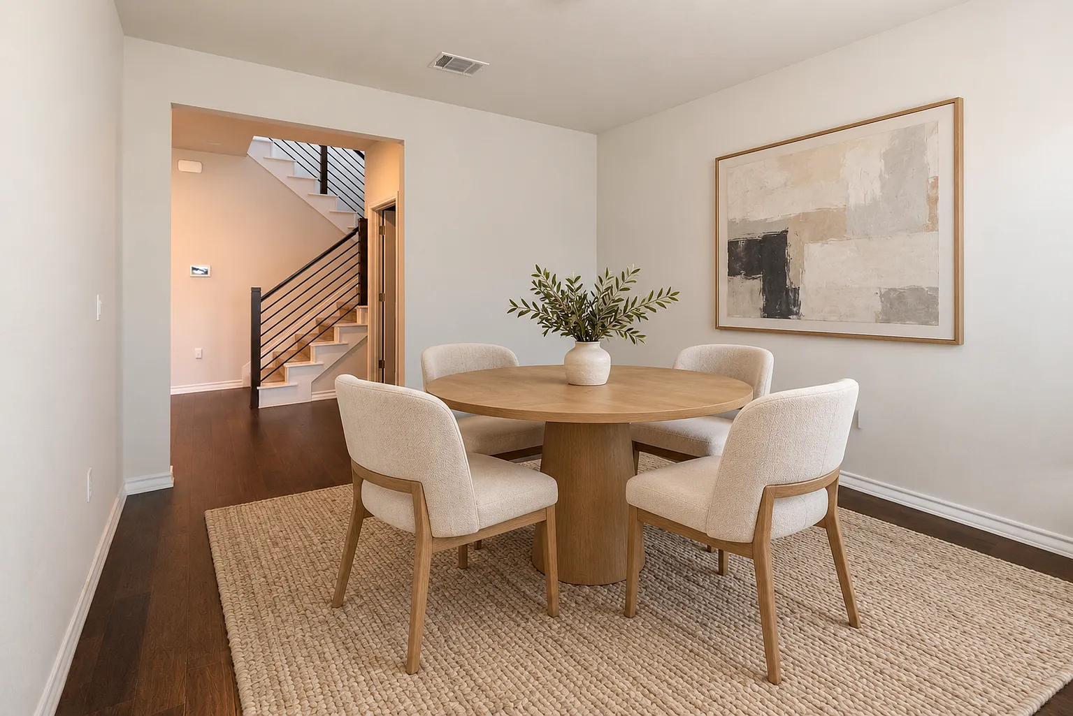 3 bed, 2.5 bath, 2391 sqft, $2,450 — Photo 4