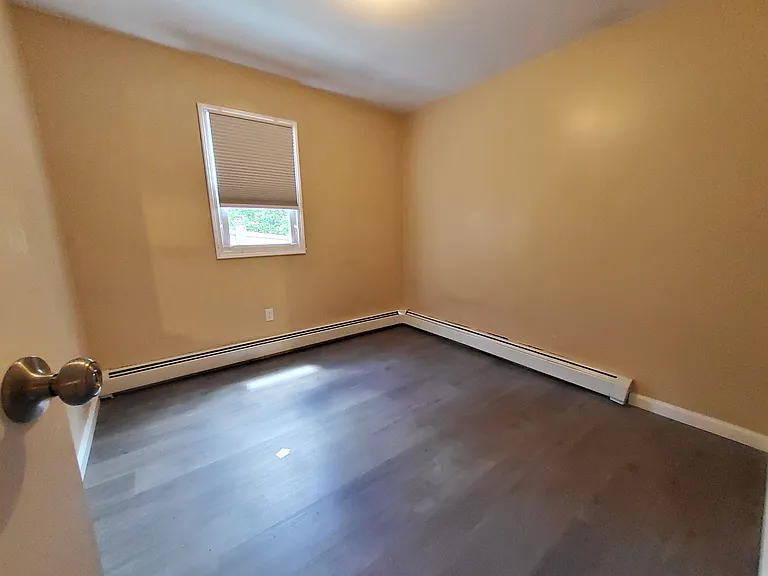 469 Hillside Rd — Photo 9
