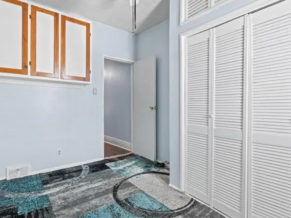 74 Atlantic Street image 13 of 37