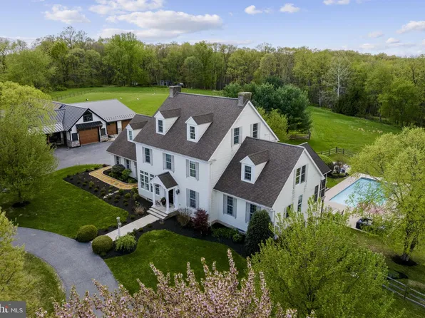 837 Ballstown Rd, Lititz, PA 17543