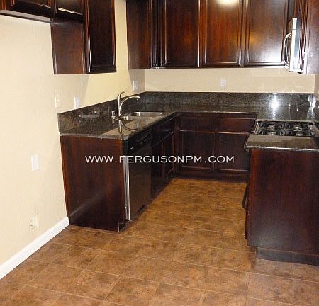 2nd image of 1909 Wildwood Way APT 1