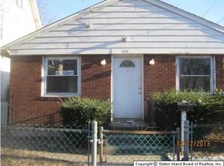 333 Heberton Ave, Staten Island, NY 10302