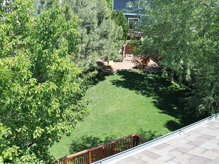 1029 Thornbury Pl — Photo 6