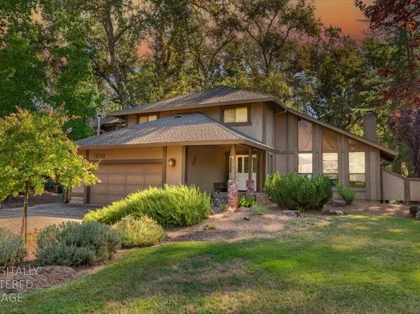 13730 Strawberry Cir, Penn Valley, CA 95946