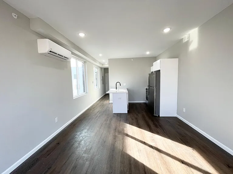 1228 N Marshall St #2A — Photo 15