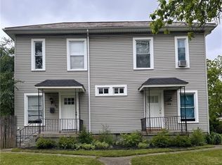 262-264 E Broad St, Elyria, OH