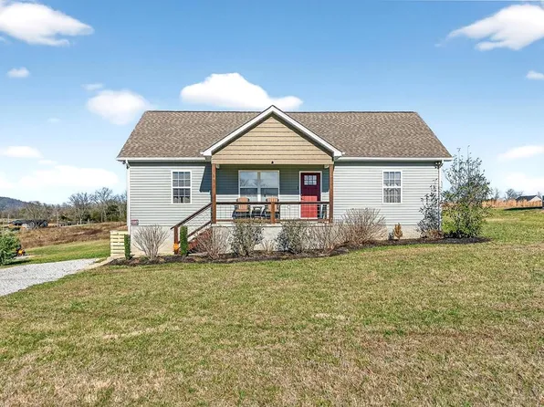 1663 Parker Rd, Sparta, TN 38583