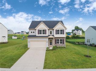3040 Cloverhurst St NE, Canton, OH 44721