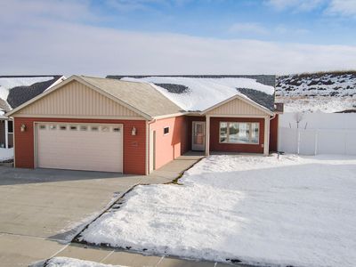 2923 Armstrong St, Bismarck, ND, 58504