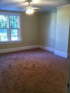 Living Room w/Ceiling Fan