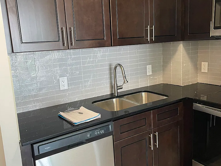 128 King St N #1101 — Photo 3