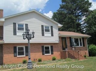 1208 Wellington Rd, Colonial Heights, VA 23834
