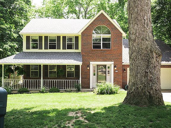 2nd image of 2443 Swales Dr