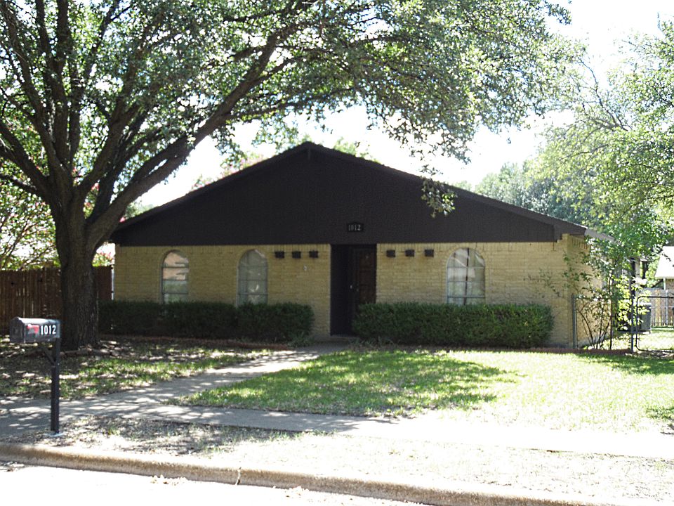 1st image of 1012 Whitehall Dr
