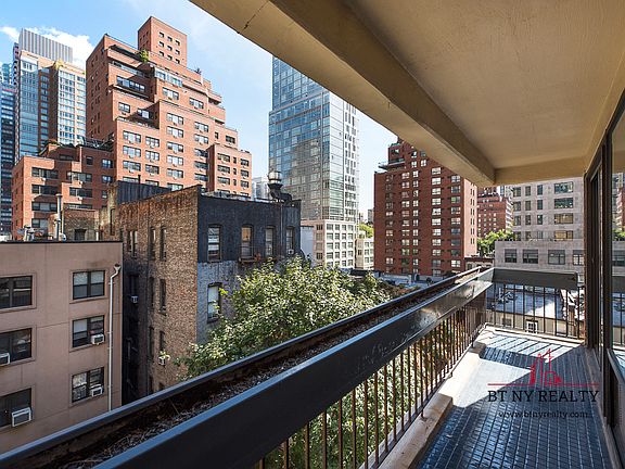 4th image of 245 E 50th St APT 5B