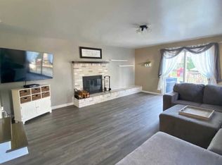 28 N Cedar Ave, Maple Shade, NJ 08052