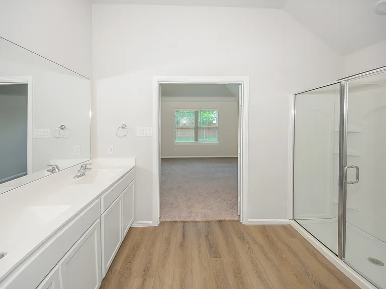 13156 Zion Dr — Photo 3