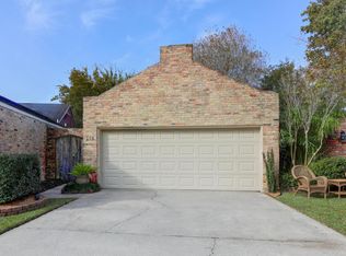 112 Stonewood Cir, Lafayette, LA 70508