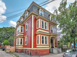 62 Vernon St FLOOR 3, Providence, RI 02903