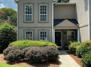 1001 Masons Creek Cir, Sandy Springs, GA 30350