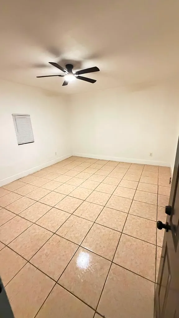 2 bed, 902 sqft, $875 — Photo 1