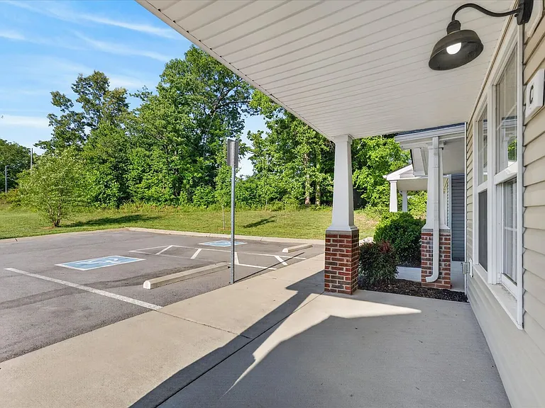 645 Stowe Ct #C — Photo 7