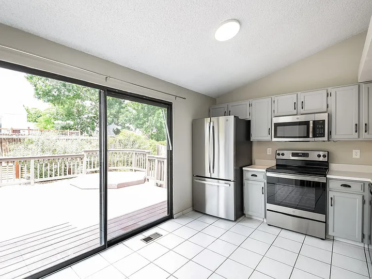 5989 S Swadley Way — Photo 8