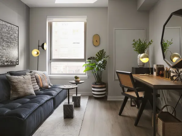 17 Ave At Port Imperial image 3 of 6