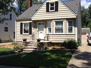 960 Princeton Rd, Berkley, MI 48072