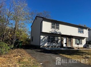 24 Brookside Ave, Sayreville, NJ 08872