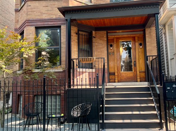 2107 W Fletcher St #1