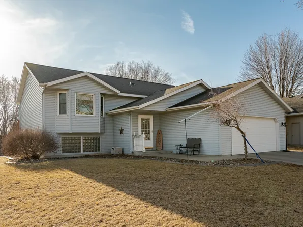 3802 Halling Pl SW, Rochester, MN 55902