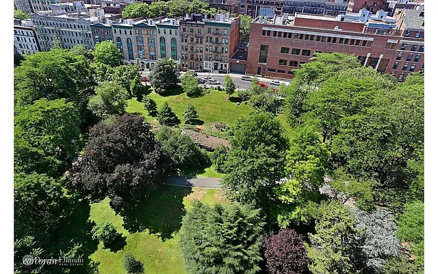 Sold by Douglas Elliman | media 18