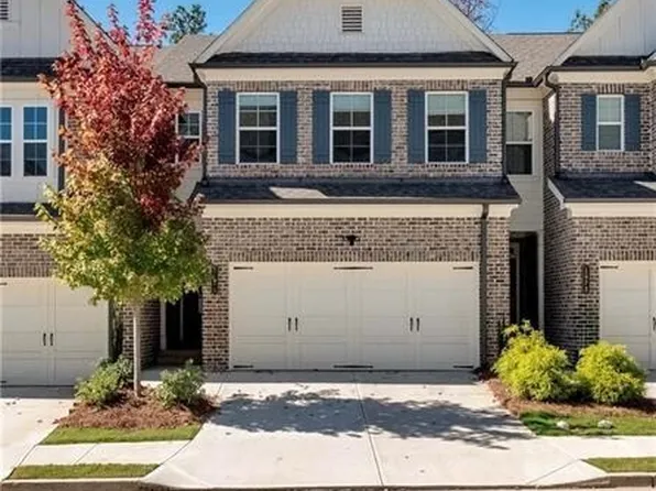 1575 Gin Blossom Cir, Lawrenceville, GA 30045