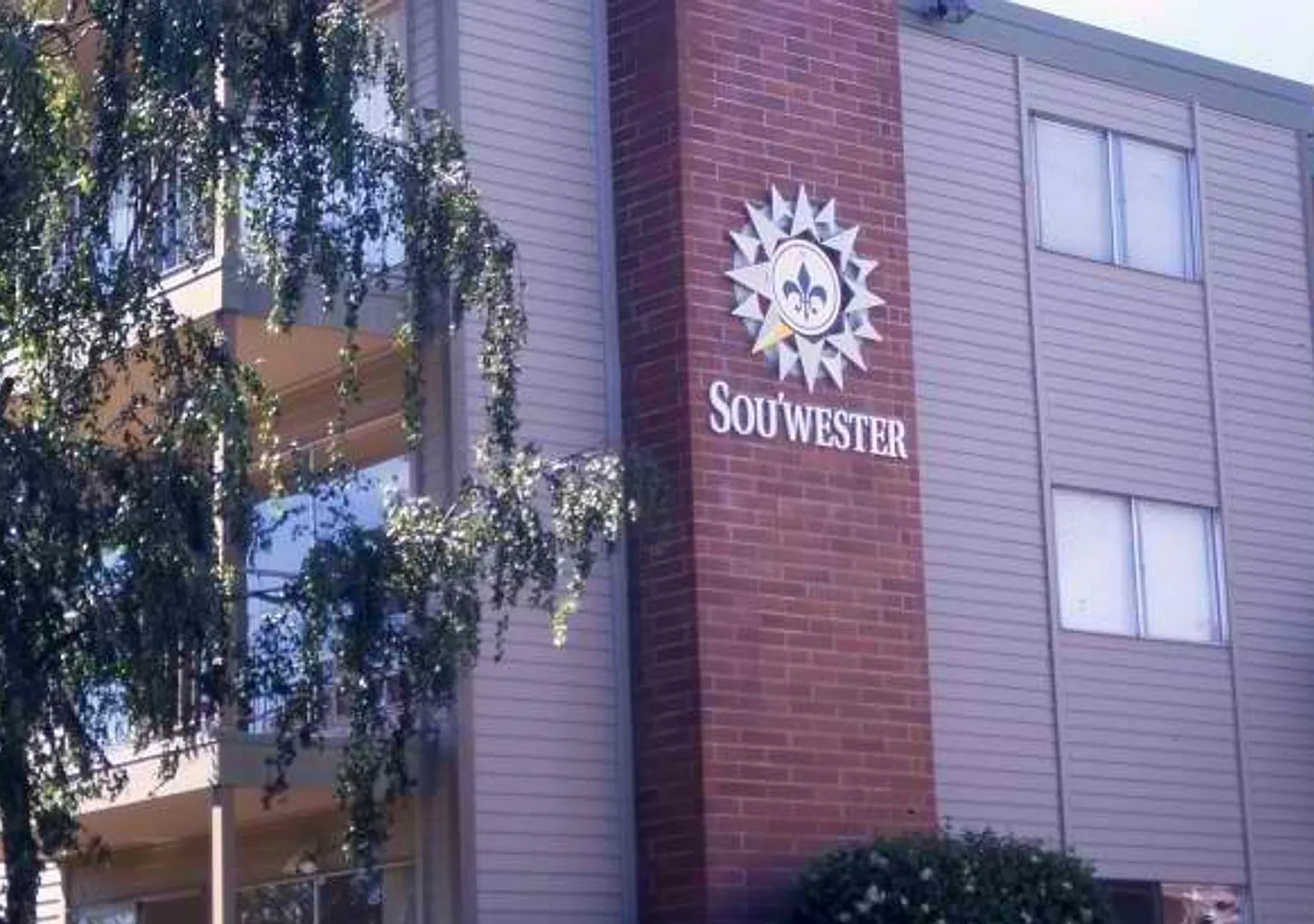 Sou'wester — Photo 1