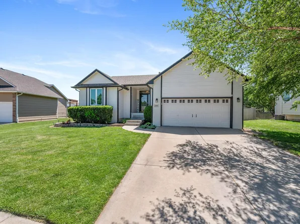 10507 E Mainsgate St, Wichita, KS 67226